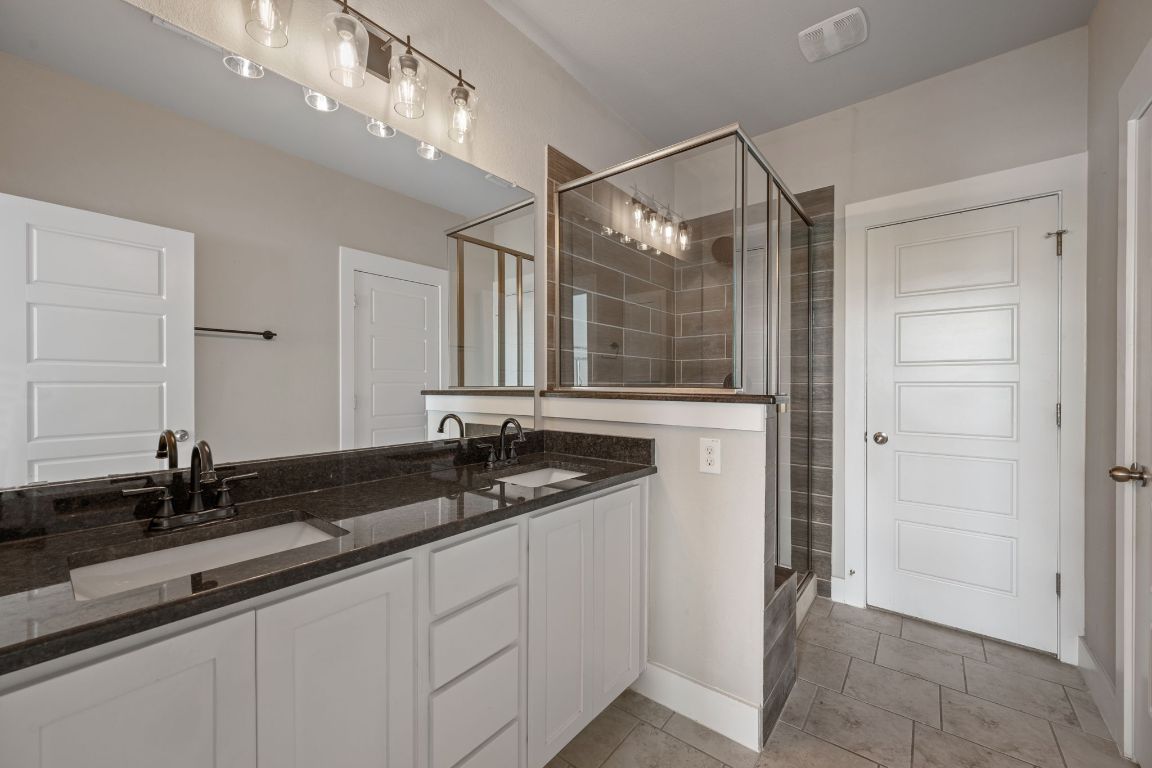 7408 Wildcat Pass Austin, TX 78757 - Photo 15 of 34