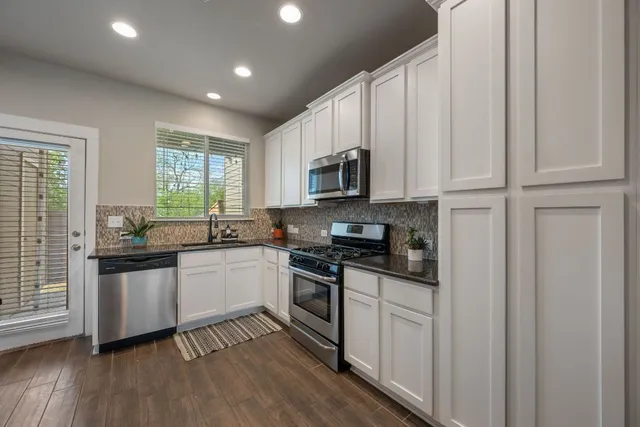 $474,500 | 7408 Wildcat Pass, Austin, TX 78757