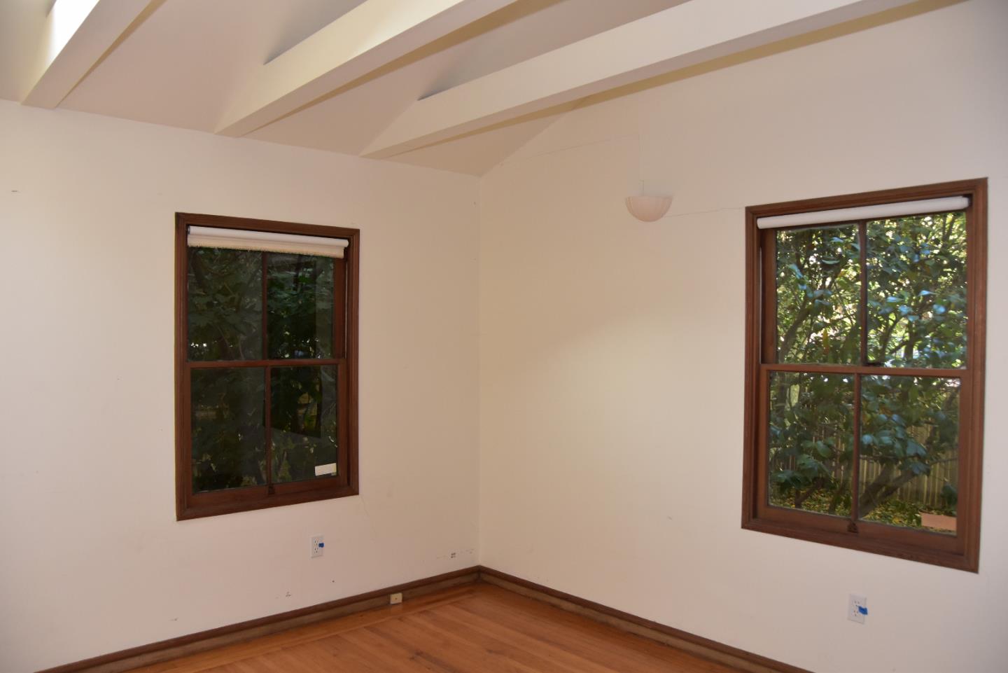 66 Poppy Lane Berkeley, CA 94708 - Photo 13 of 38 a view of a window in an empty room