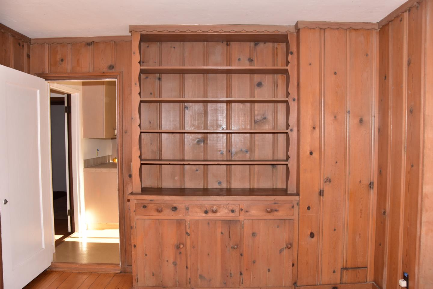 66 Poppy Lane Berkeley, CA 94708 - Photo 10 of 38 a room with closet