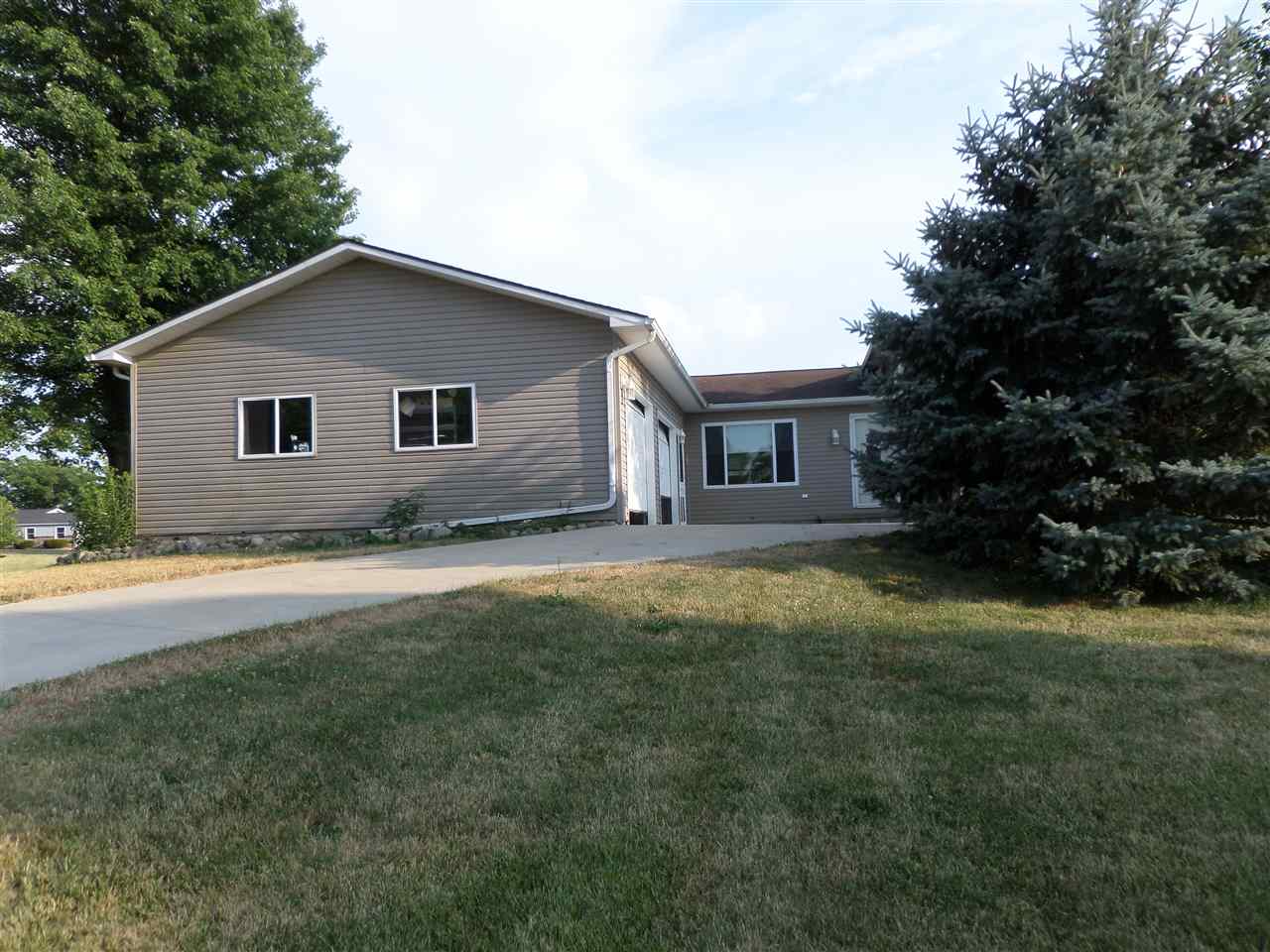 8305 Wilson Road Montrose, MI 48457 - Photo 5 of 28