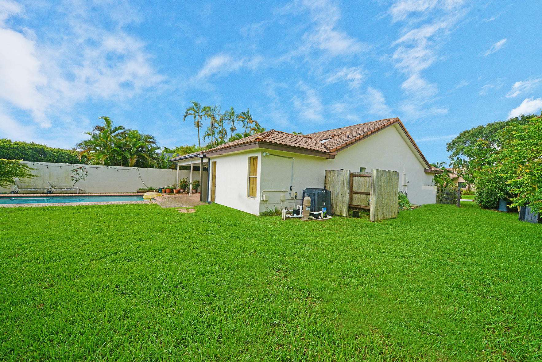 7570 Solimar Circle Boca Raton, FL 33433 - Photo 28 of 28 Backyard