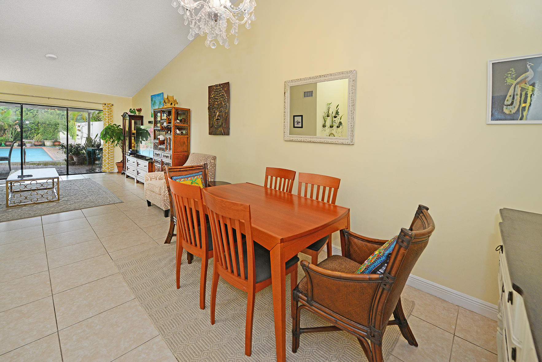 7570 Solimar Circle Boca Raton, FL 33433 - Photo 8 of 28 Dining Area