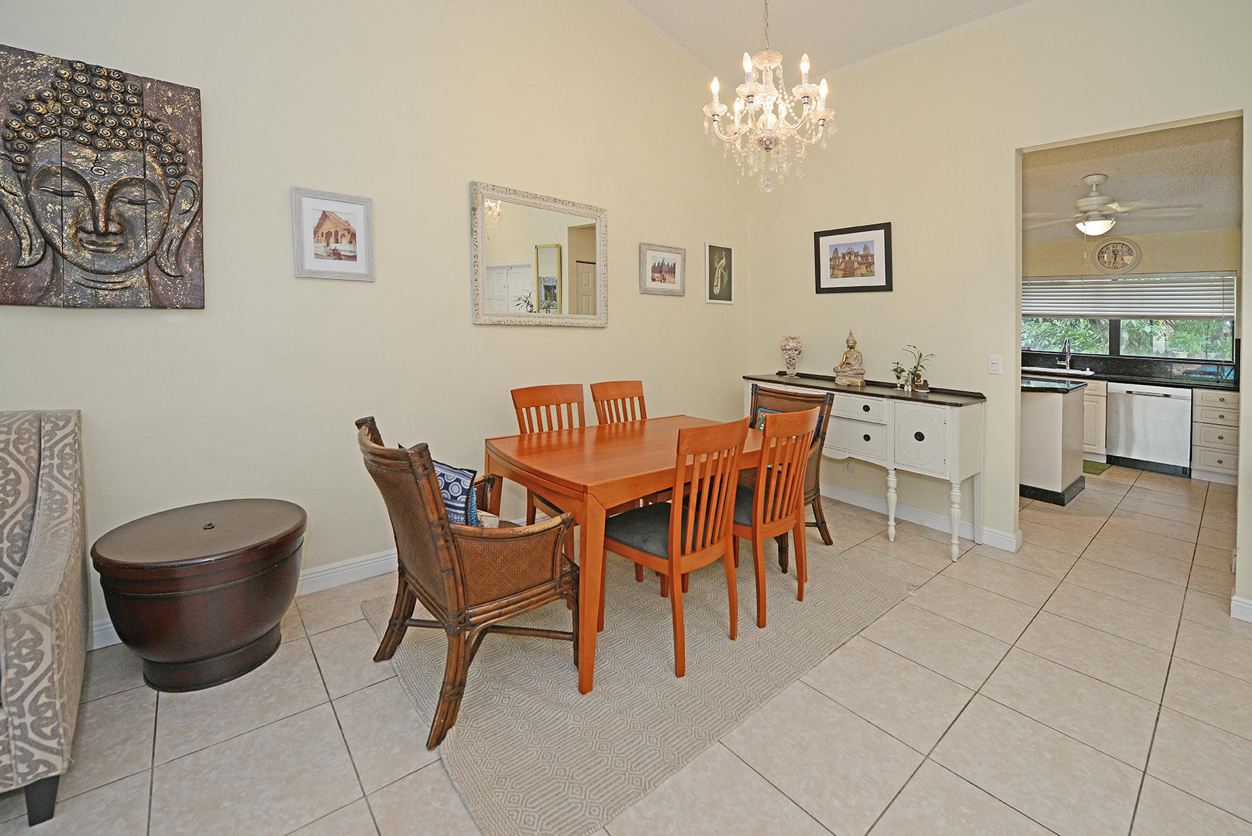 7570 Solimar Circle Boca Raton, FL 33433 - Photo 9 of 28 Dining Area