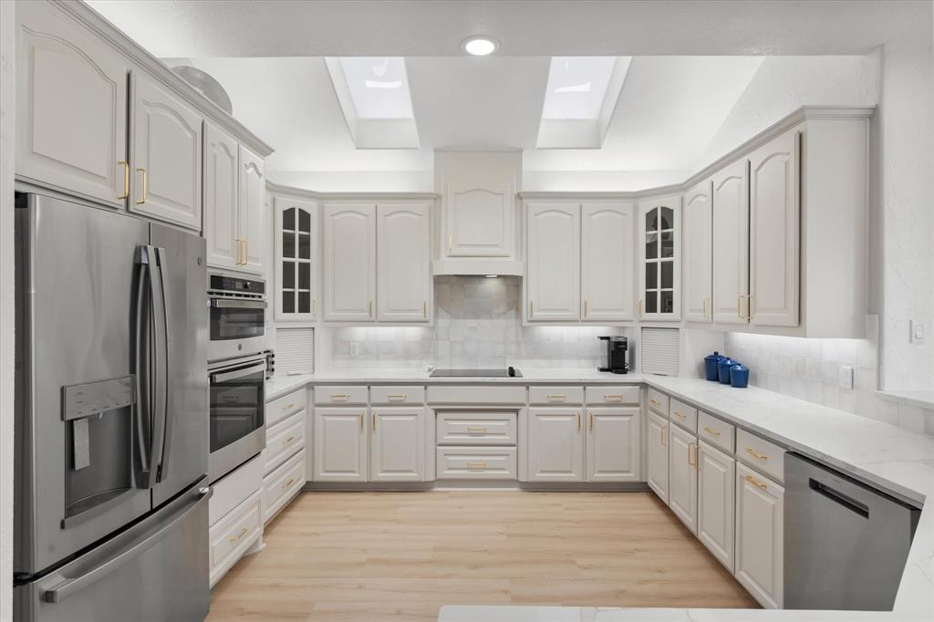 352 Leeward Circle Azle, TX 76020 - Photo 15 of 40