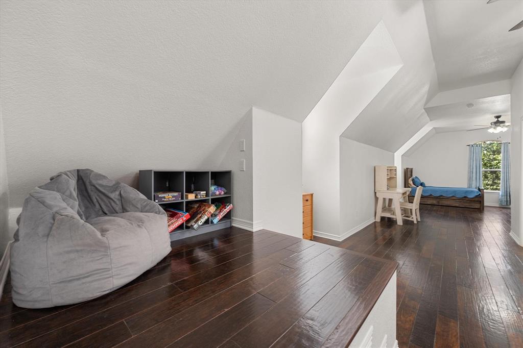 352 Leeward Circle Azle, TX 76020 - Photo 30 of 40