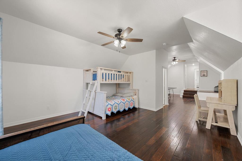 352 Leeward Circle Azle, TX 76020 - Photo 34 of 40