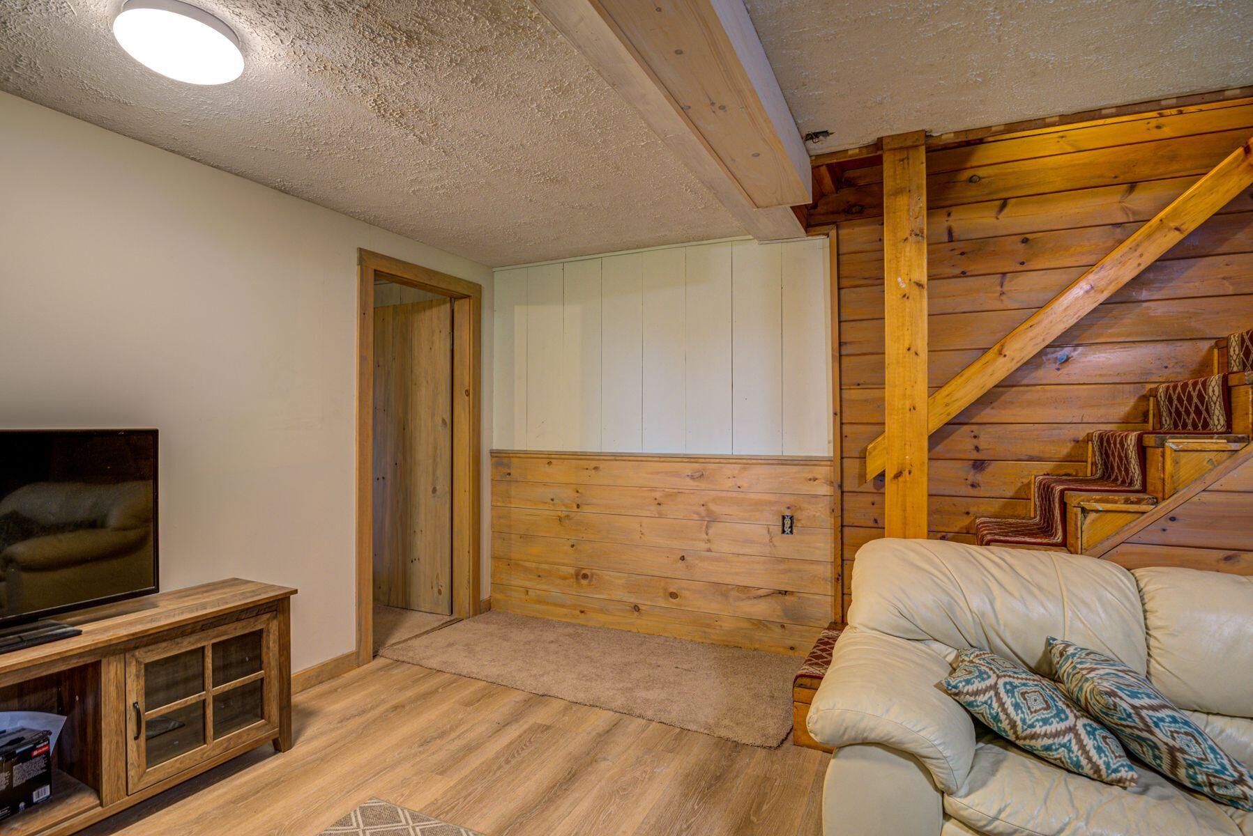 117 The Loop Road Dallas Plt, ME 04970 - Photo 28 of 58 5