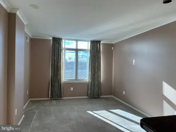 $2,000 | 4480 Market Commons Drive, Unit 511, Fairfax, VA 22033