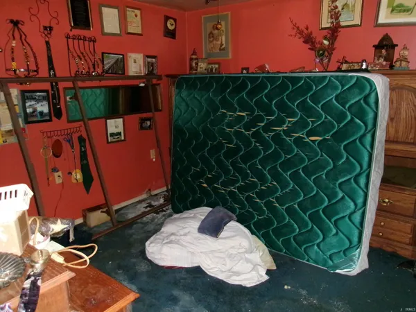 $70,000 | 5691 South Us Highway, Bloomfield, IN 47424