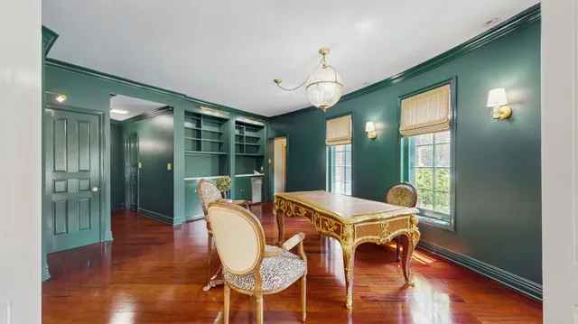 $3,489,000 | 570 Hathaway Circle, Lake Forest, IL 60045