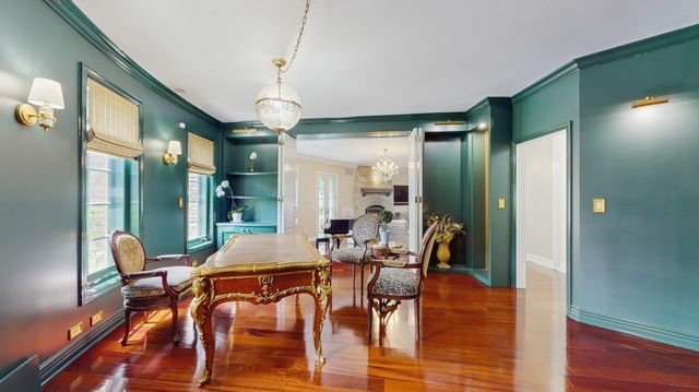 $3,489,000 | 570 Hathaway Circle, Lake Forest, IL 60045