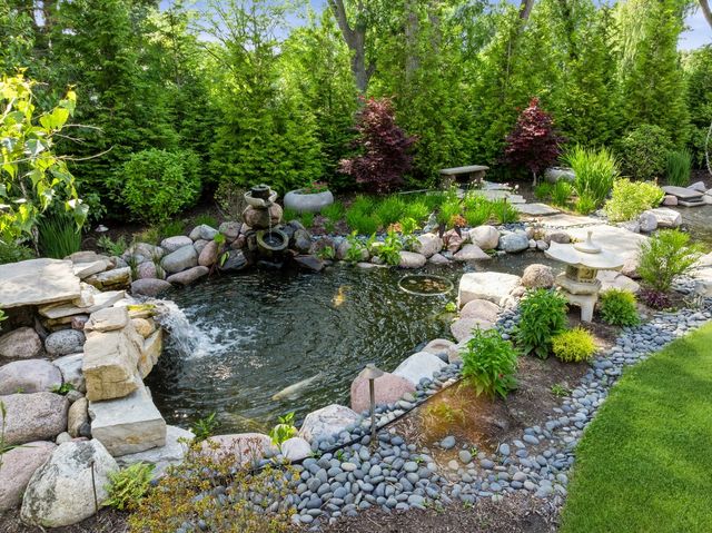 $3,489,000 | 570 Hathaway Circle, Lake Forest, IL 60045