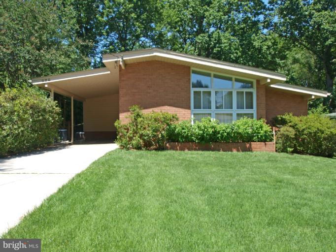 807 North Belgrade Road Silver Spring, MD 20902 - Photo 1 of 25 Exterior (Front)