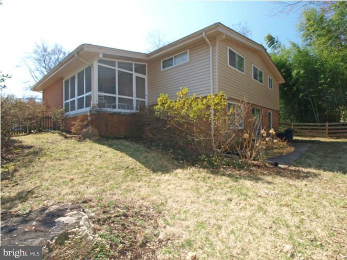 807 North Belgrade Road Silver Spring, MD 20902 - Photo 12 of 25 Exterior (Rear)