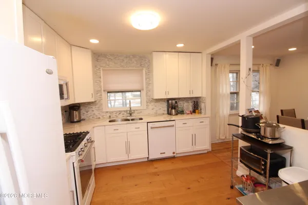 $740,000 | 7 Portsmouth Road, Englishtown, NJ 07726