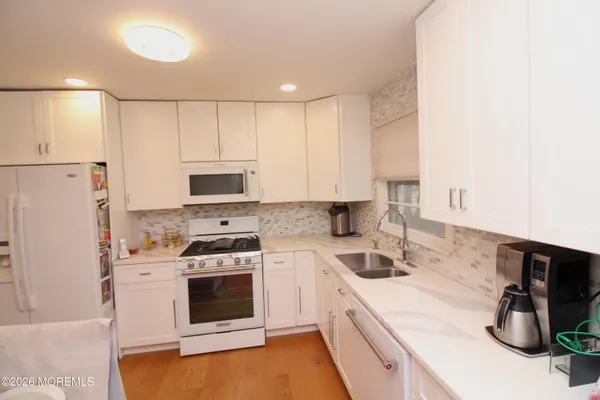 $740,000 | 7 Portsmouth Road, Englishtown, NJ 07726