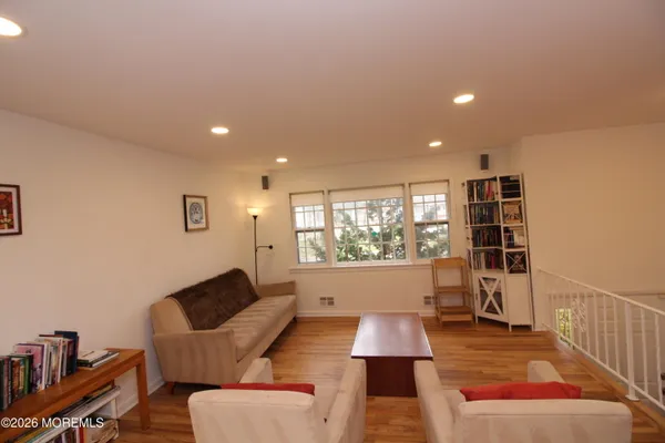 $740,000 | 7 Portsmouth Road, Englishtown, NJ 07726