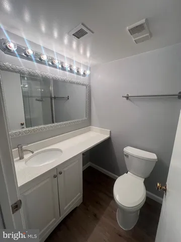 an empty room with an entryway