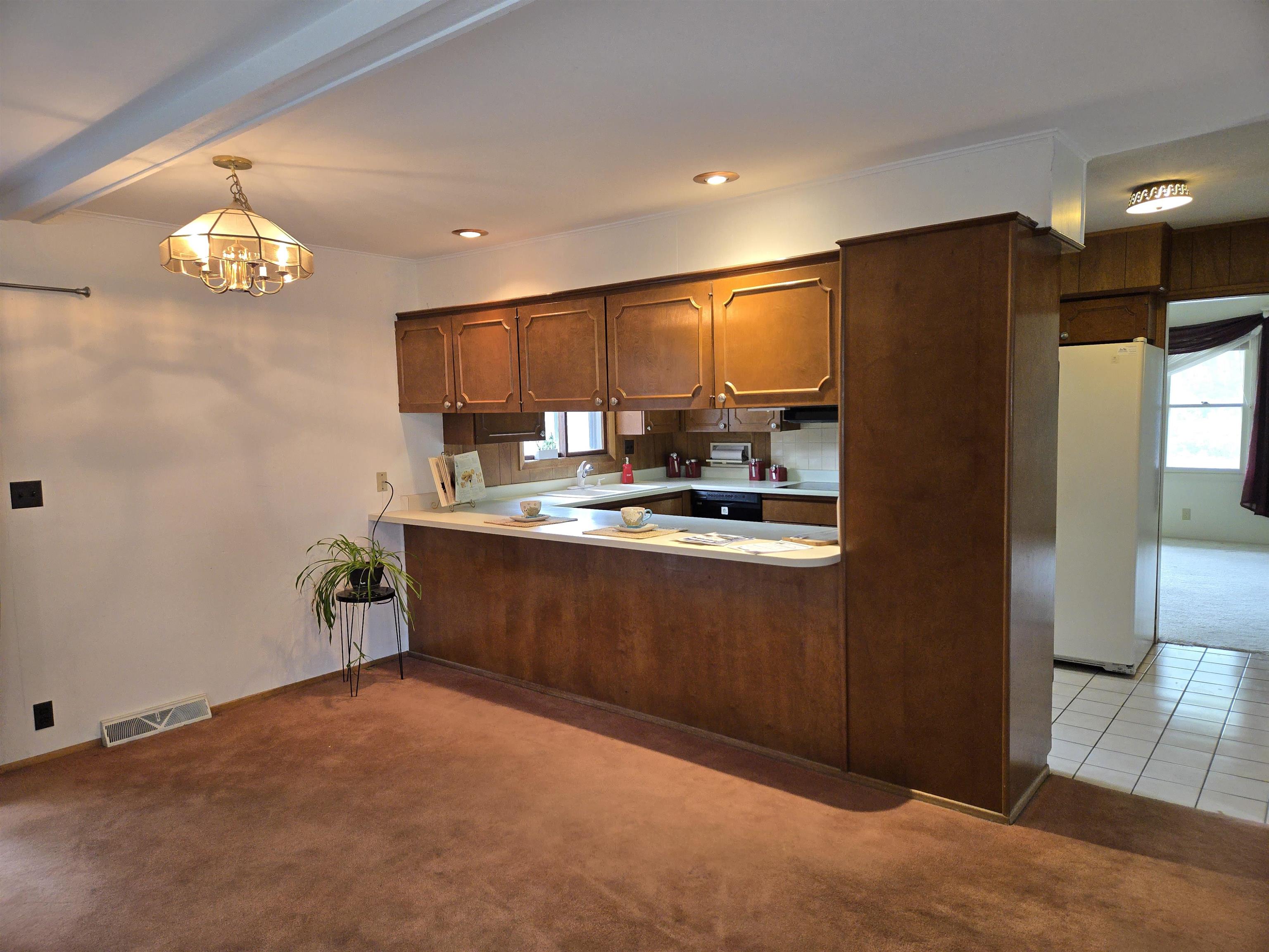 3521 Navarre Road Casper, WY 82604 - Photo 5 of 36