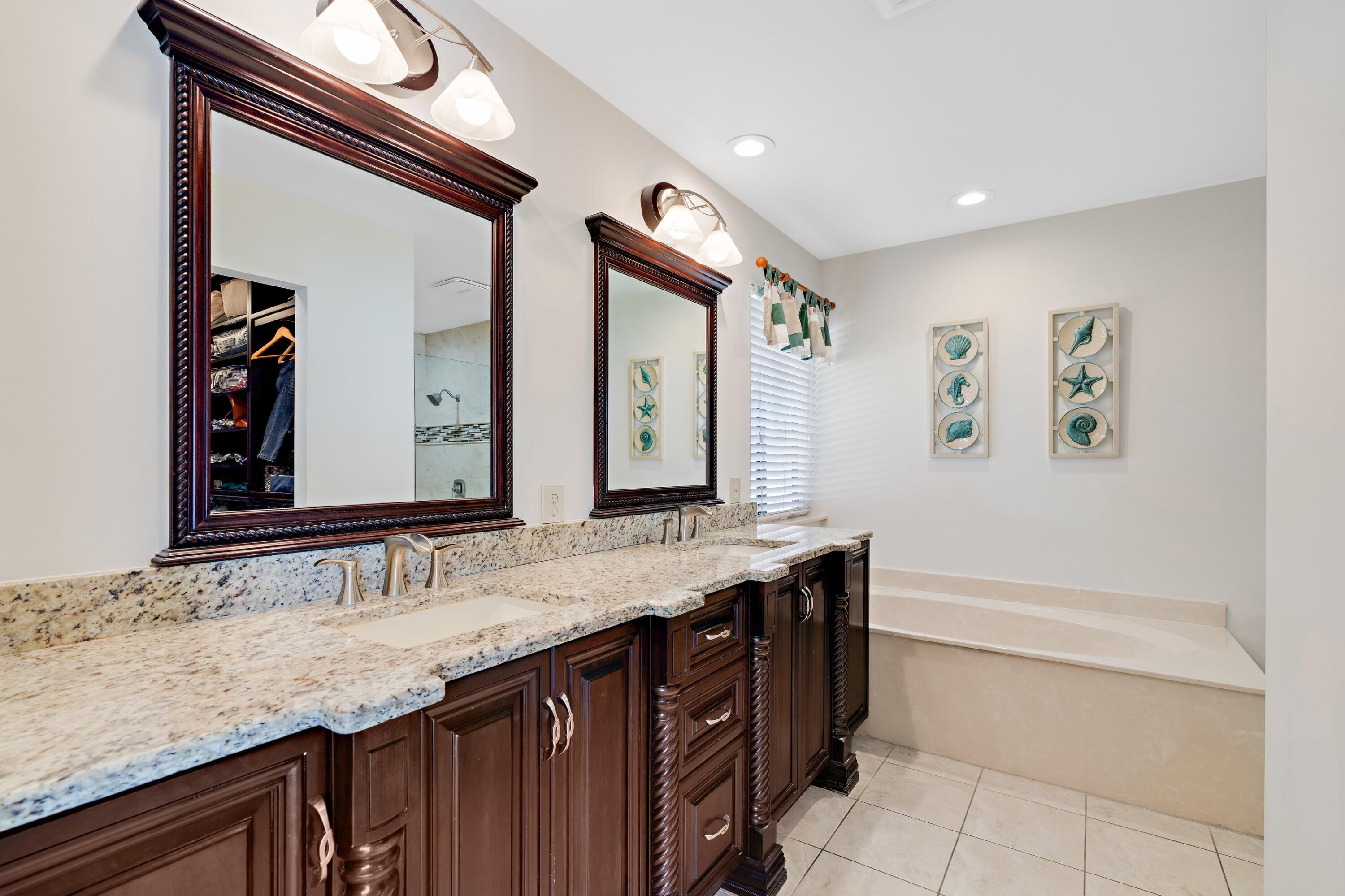 350 Prairie Rose Lane Boca Raton, FL 33487 - Photo 13 of 42 Master Bathroom