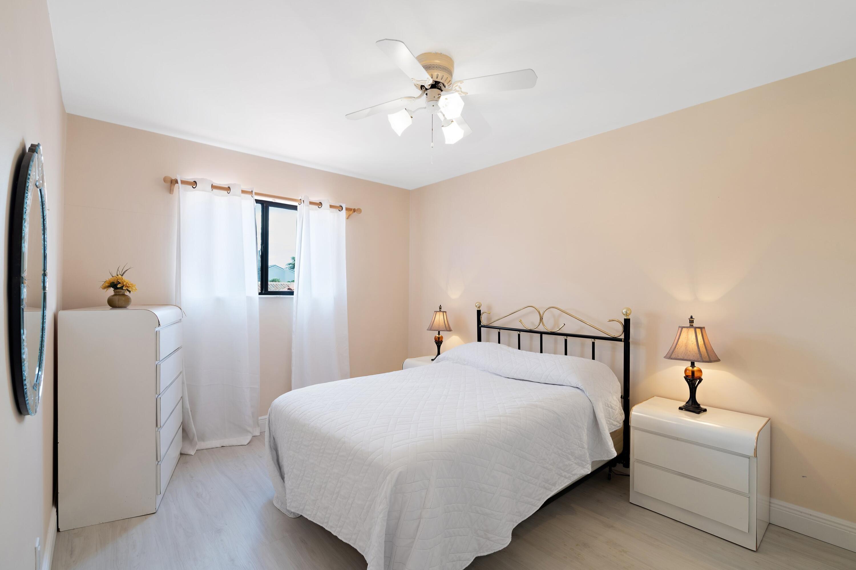 350 Prairie Rose Lane Boca Raton, FL 33487 - Photo 18 of 42 Bedroom #2