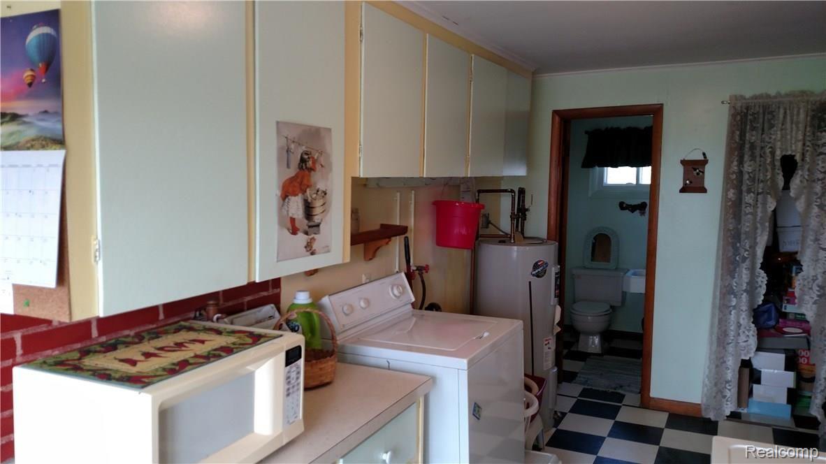 1568 Galbraith Line Road Yale, MI 48097 - Photo 20 of 23 This is view 4 of the laundry room.