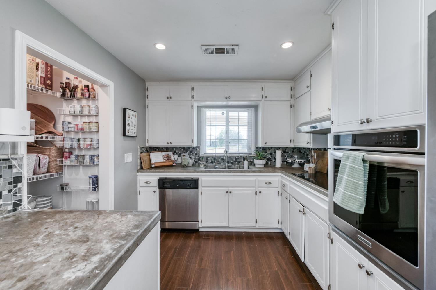 18014 Daley Road Madera, CA 93638 - Photo 17 of 56