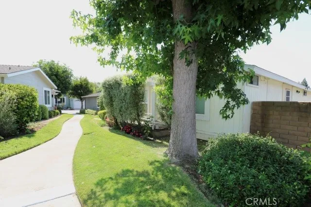 $398,700 | 1609 East Canyon Lake Avenue, Unit 137, Santa Ana, CA 92705