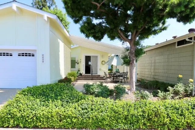 $398,700 | 1609 East Canyon Lake Avenue, Unit 137, Santa Ana, CA 92705