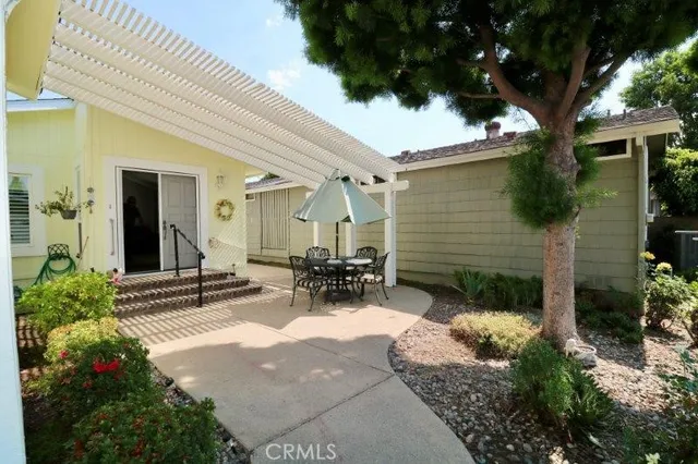 $398,700 | 1609 East Canyon Lake Avenue, Unit 137, Santa Ana, CA 92705