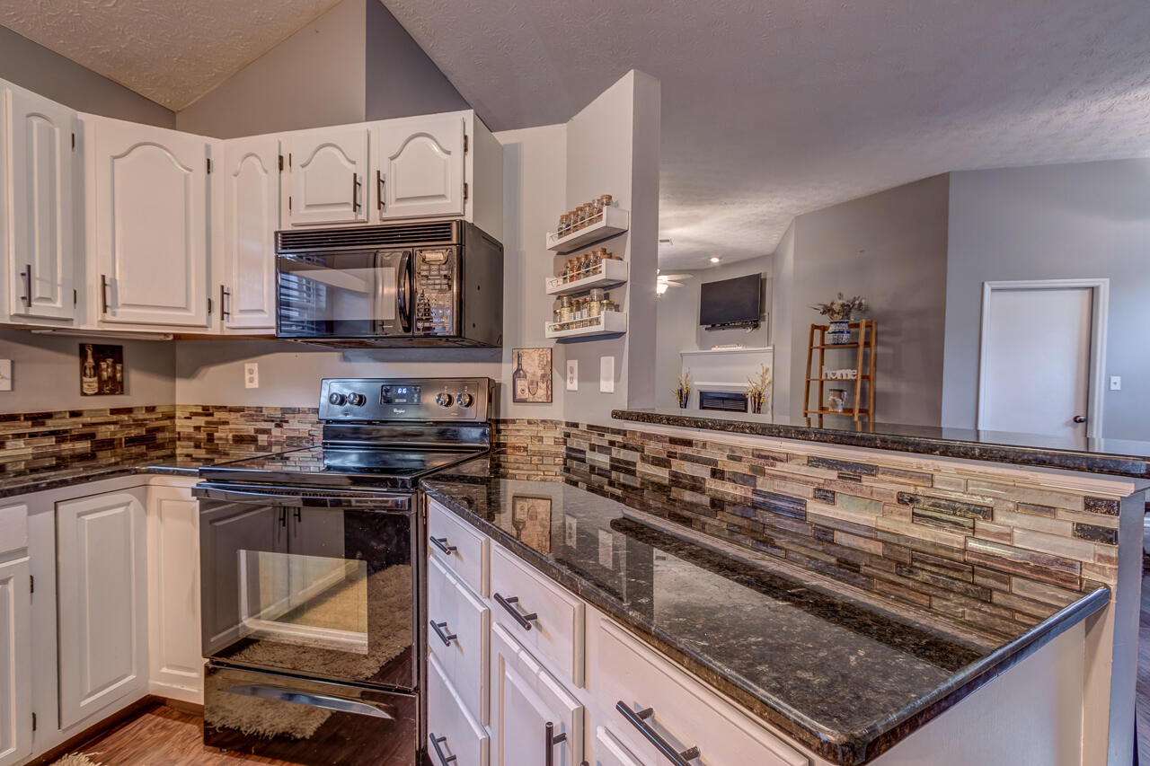 354 Retrac Road Lexington, KY 40503 - Photo 26 of 65 032-354-Retrac-Rd-Lexington-KY-40503-SMA