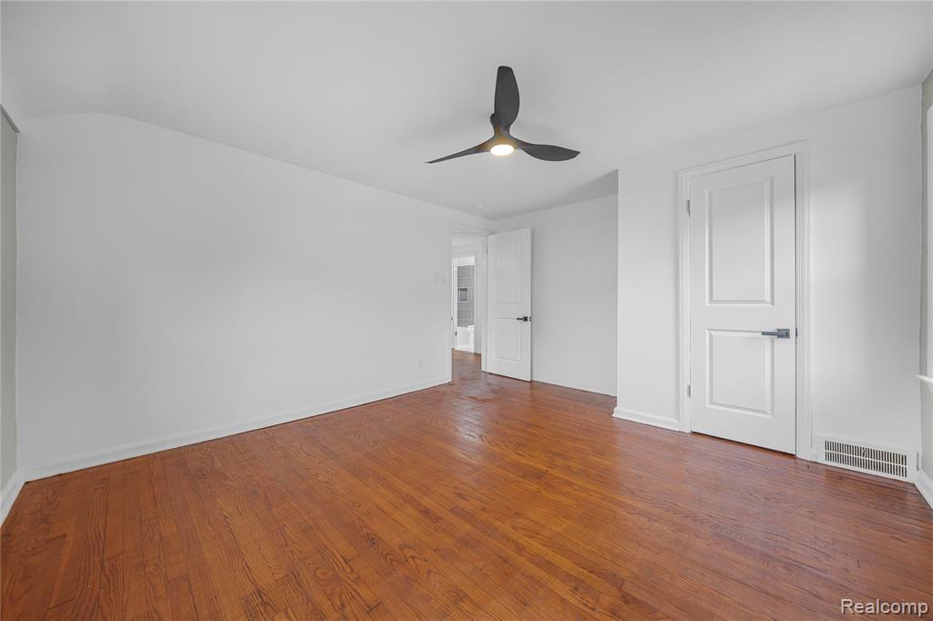 3951 Devonshire Road Detroit, MI 48224 - Photo 18 of 31