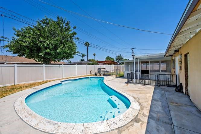 8777 Glencoe Drive Riverside, CA 92503 - Photo 43 of 51