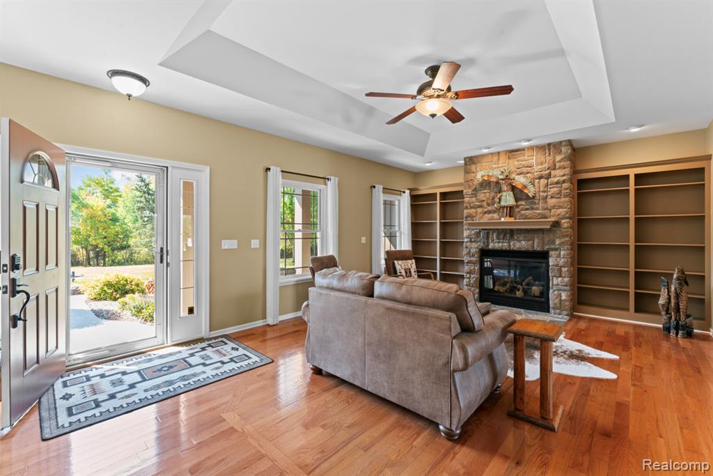 11457 Lapeer Road Davison, MI 48423 - Photo 44 of 96