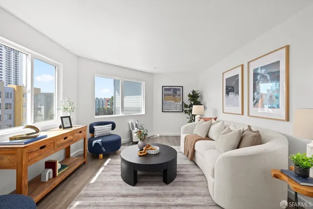 $579,000 | 6400 Christie Avenue, Unit 5201, Emeryville, CA 94608