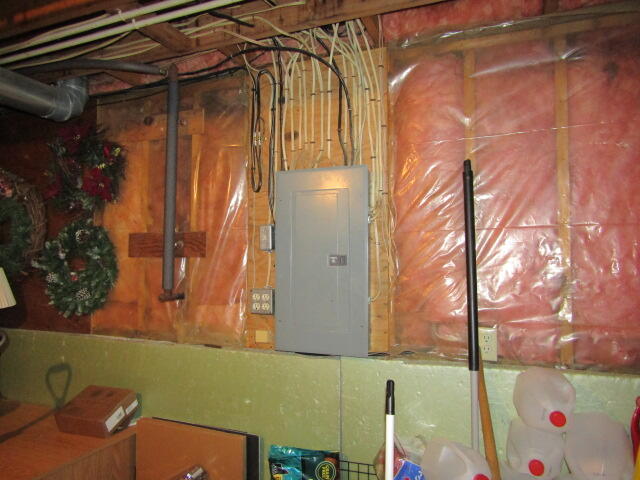 637 Salem Road Phillips, ME 04966 - Photo 2 of 21 IMG_8735