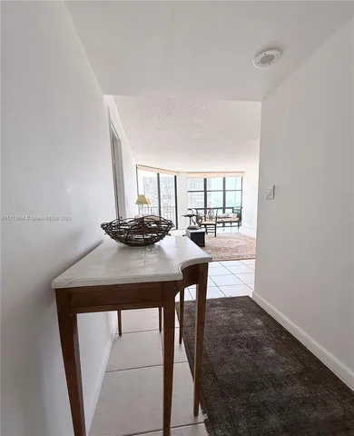 $470,000 | 1925 Brickell Avenue, Unit 1403, Miami, FL 33129