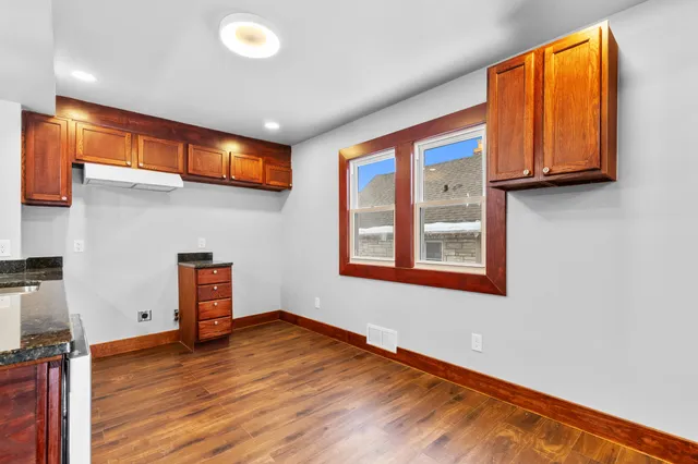 $369,900 | 2132 South 85th Street, West Allis, WI 53227