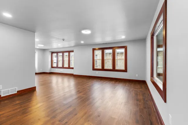 $369,900 | 2132 South 85th Street, West Allis, WI 53227