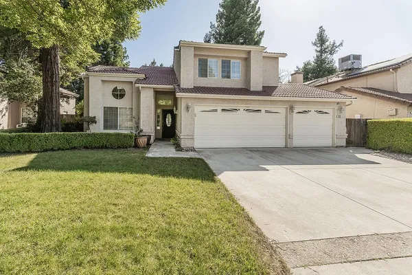 $470,000 | 837 East Buckhill Road, Fresno, CA 93720