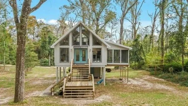 $2,200 | 23705 Fletcher Isle, Ponchatoula, LA 70454
