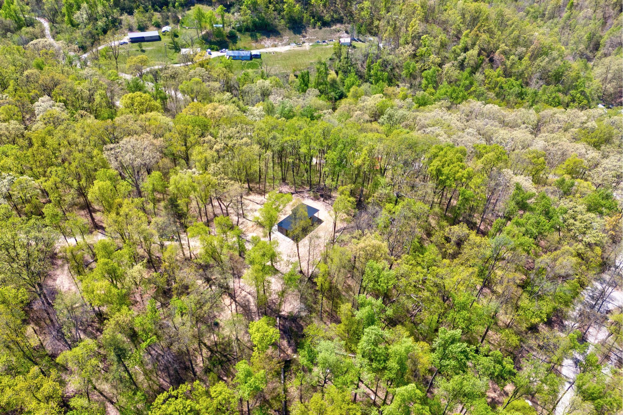 150 Red River Road Jeffersonville, KY 40337 - Photo 16 of 39 dji_fly_20240423_132158_0008_17138942291
