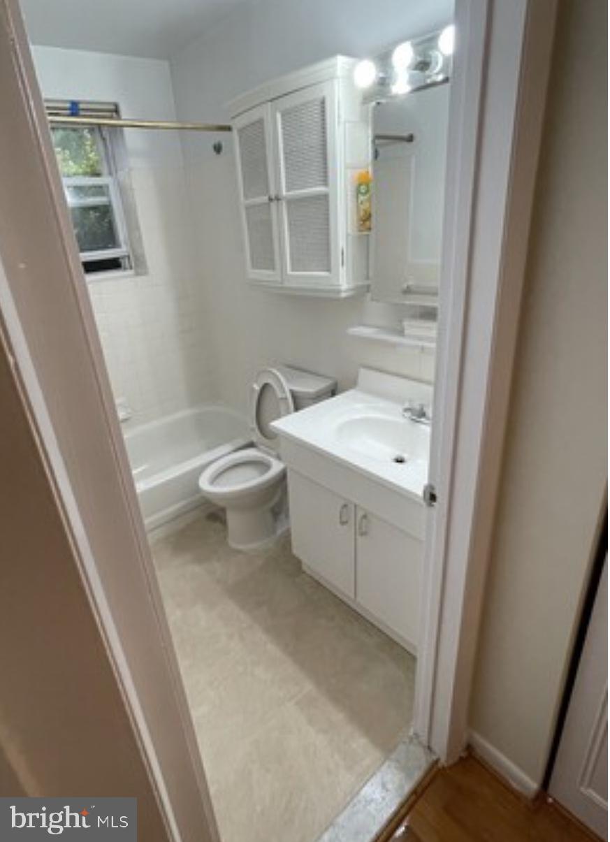 1600 Church Road, Unit C312 Wyncote, PA 19095 - Photo 6 of 9