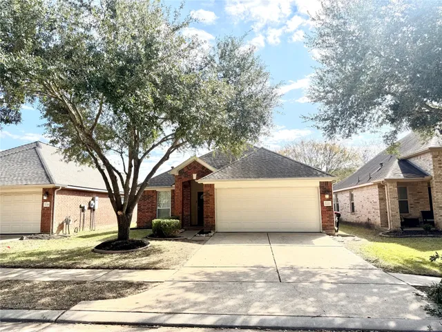 $2,000 | 11222 Overland Trail Drive, Richmond, TX 77406