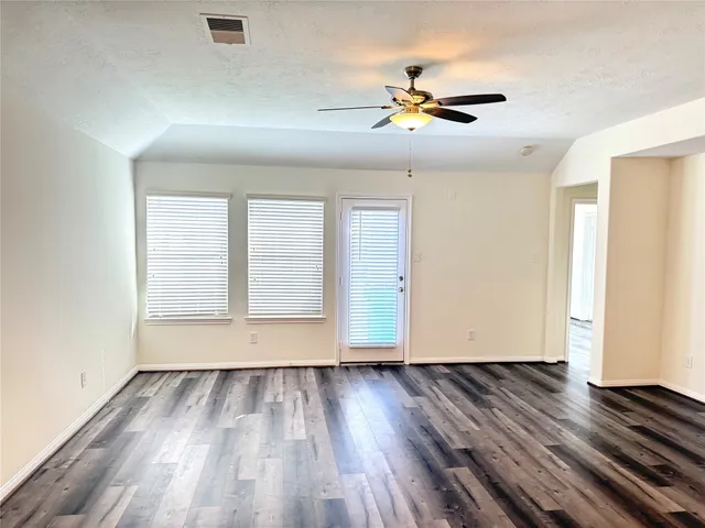 $2,000 | 11222 Overland Trail Drive, Richmond, TX 77406