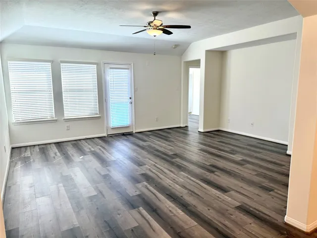 $2,000 | 11222 Overland Trail Drive, Richmond, TX 77406