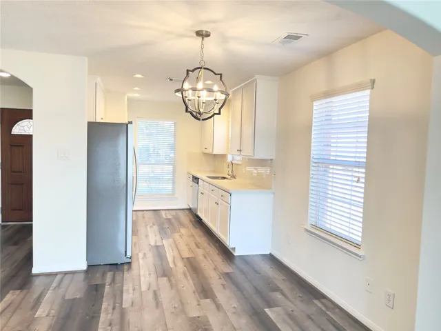 $2,000 | 11222 Overland Trail Drive, Richmond, TX 77406