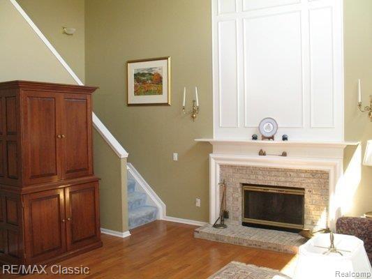 1707 Tremont Road Canton, MI 48188 - Photo 13 of 20 CONVENIENT 2ND STAIRCASE
