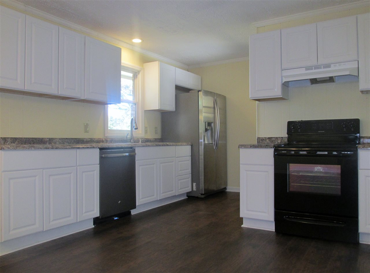 81 Paceville Road Selma, NC 27576 - Photo 4 of 25 Photo 4
